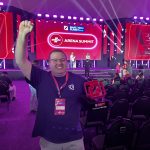 HubLocal recebendo o prêmio de Startup Destaque do Siará Tech Summit 2025 em Fortaleza.